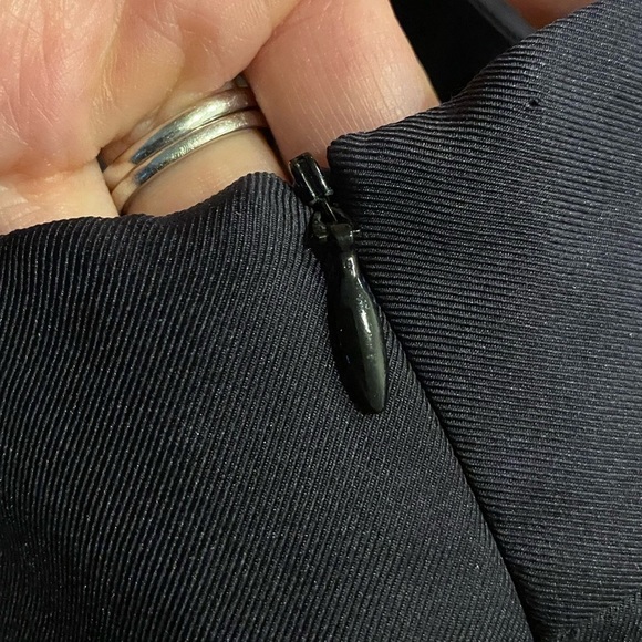 J. McLaughlin Silk Dress V Neck Equestrian Print Sleeveless Size 6 - Picture 4 of 12